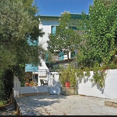 Argo Rooms Agios Nikitas Exterior photo